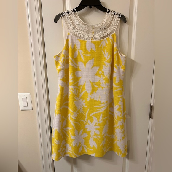 J Howard Sunny Floral Sleeveless Dress - Picture 1 of 5